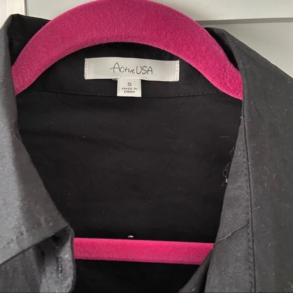 Open Shoulder Button Up - Picture 2 of 3